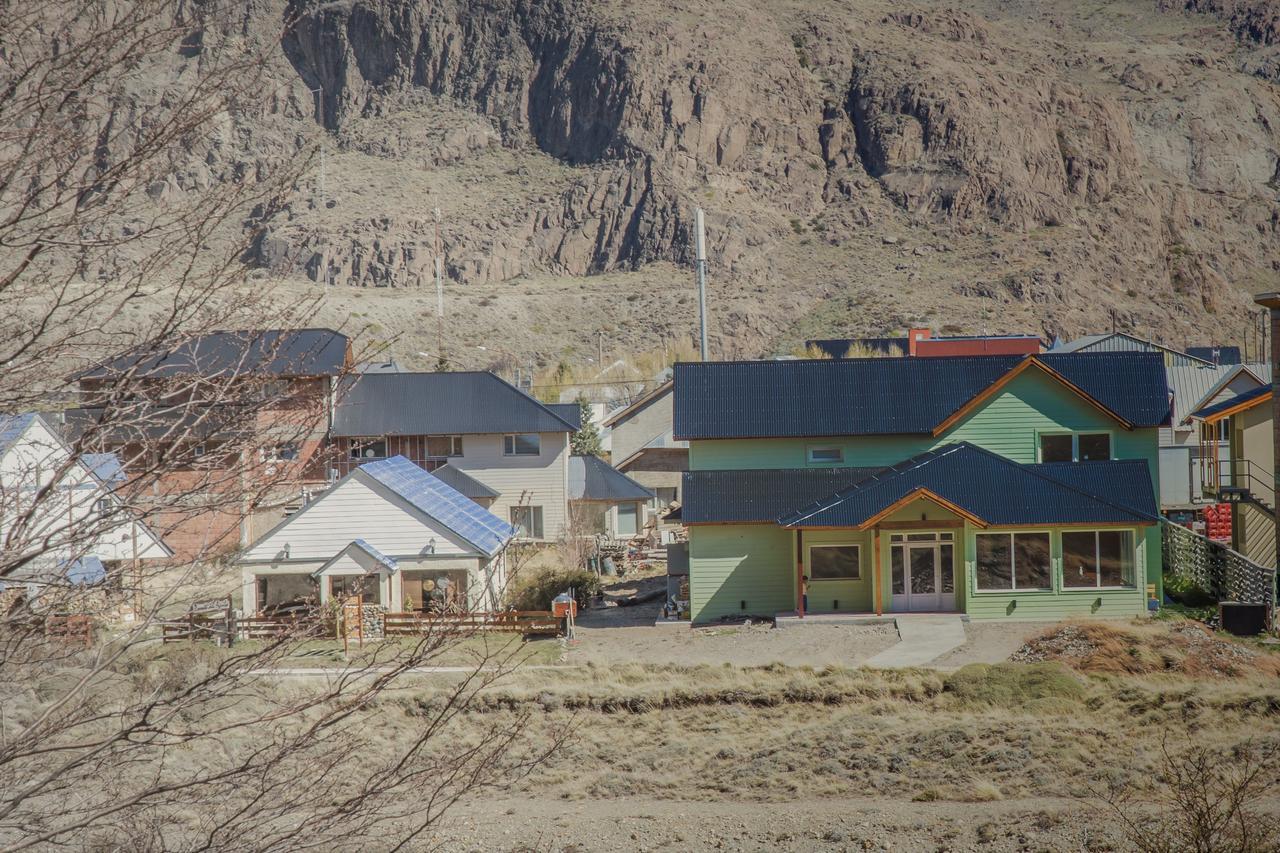 Hosteria Vertical Lodge El Chalten Exterior photo